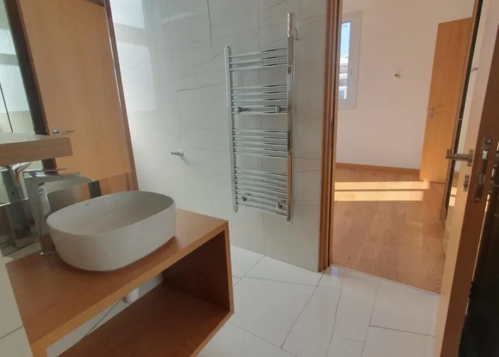 公寓 The C - Business & Leisure In 尼科西亚