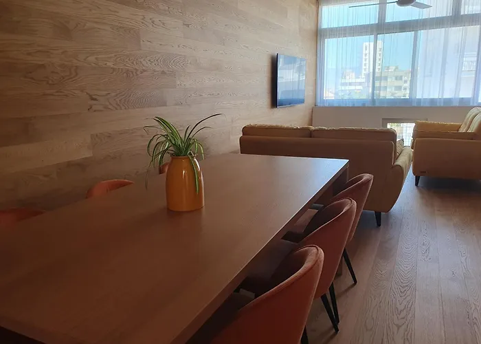 公寓 The C - Business & Leisure In 尼科西亚