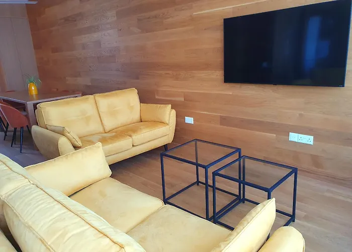 The C - Business & Leisure In *