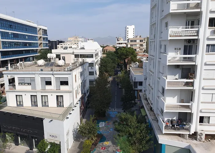 The C - Business & Leisure In * Nicosie