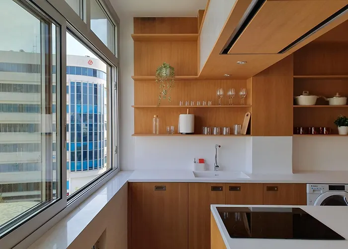 The C - Business & Leisure In Nicósia